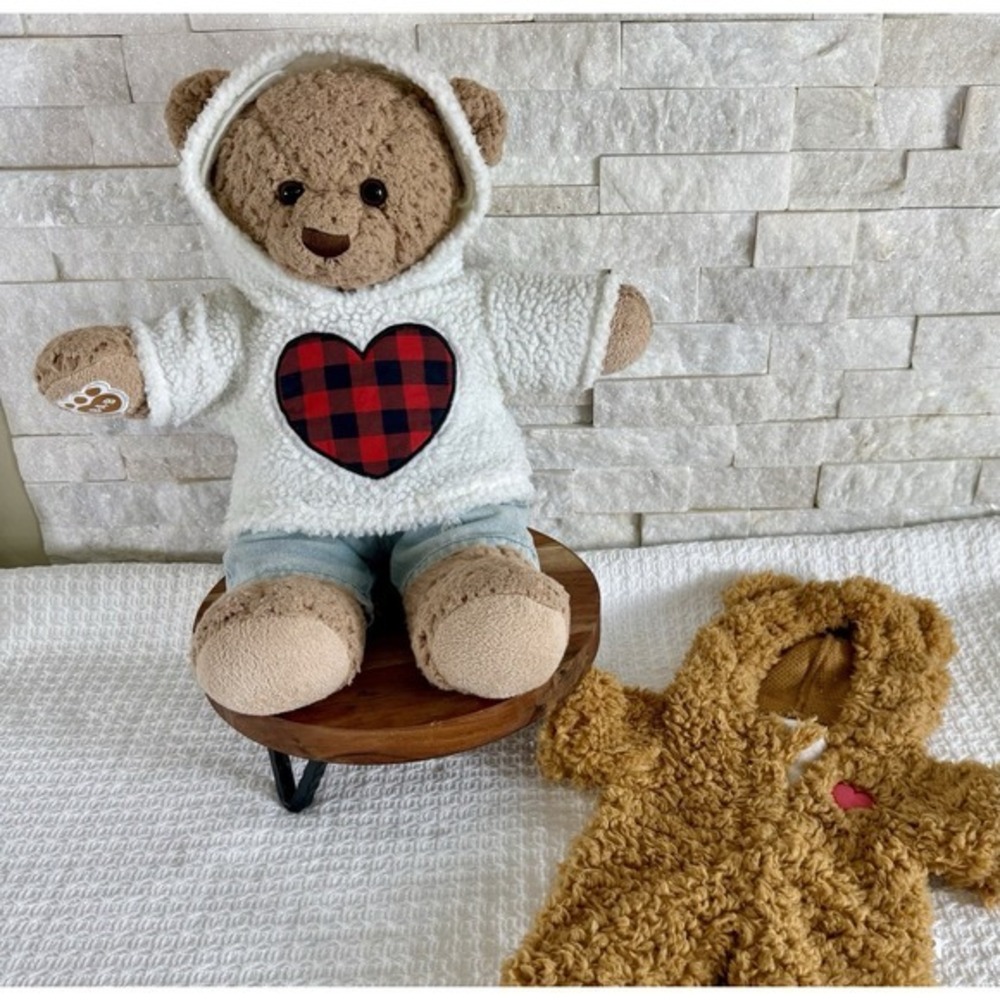 Build A Bear Timeless Classic Teddy Bear With 2 Genuine BAB Outfits 1 NWT